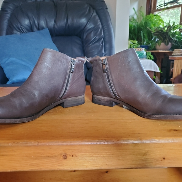 Franco Sarto Leather Ankle Boots Size 10m. - Picture 5 of 8